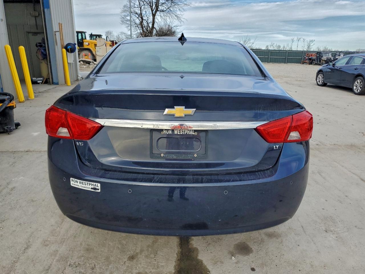 Chevrolet Impala Lt Image 12