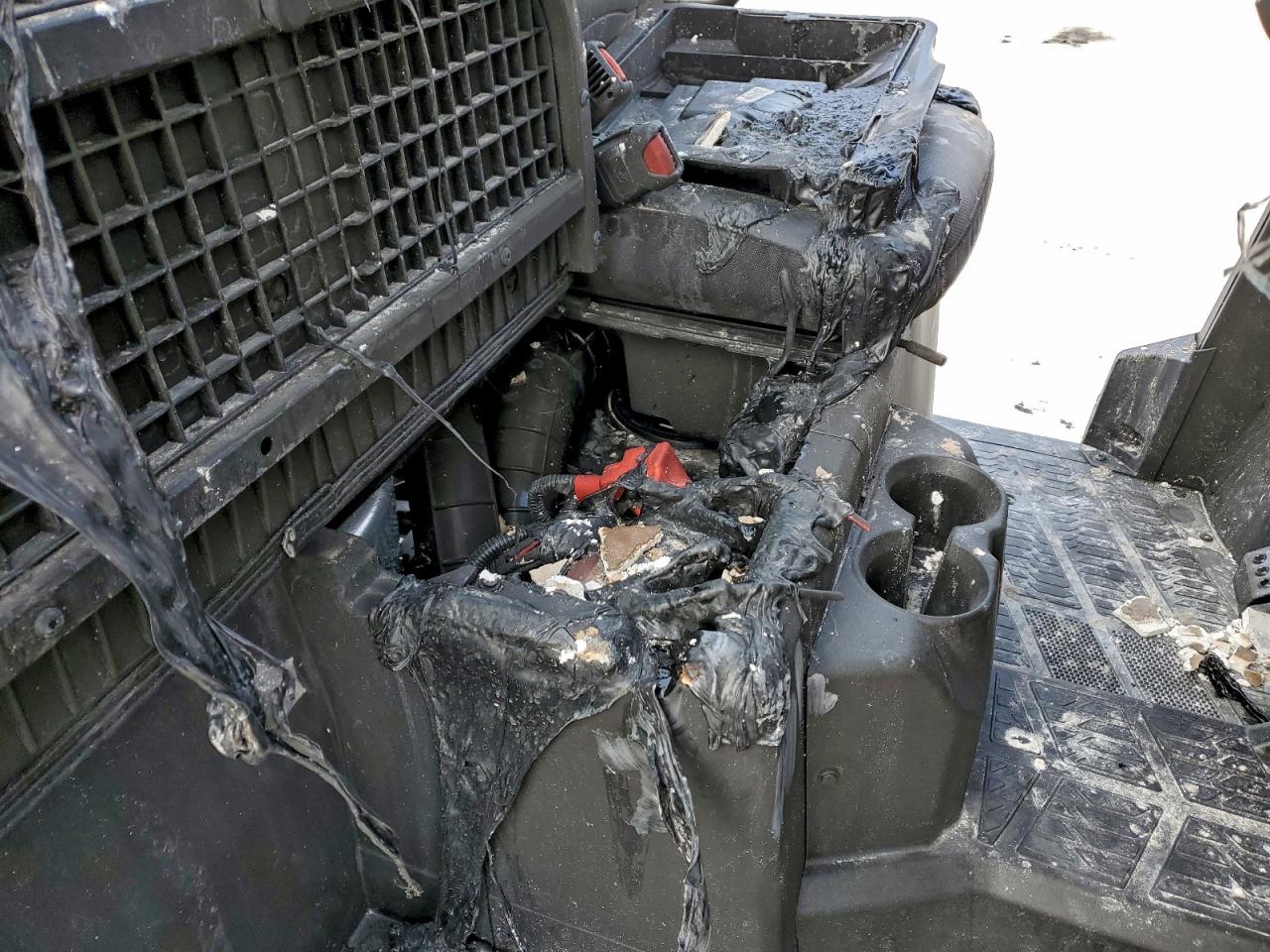 Polaris Ranger Xp Xp 1000 Premium Image 10