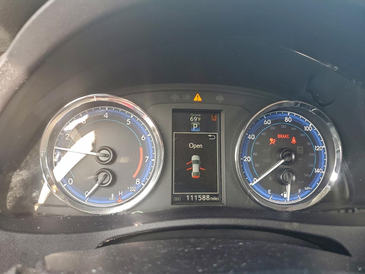 Toyota Corolla L Image 13