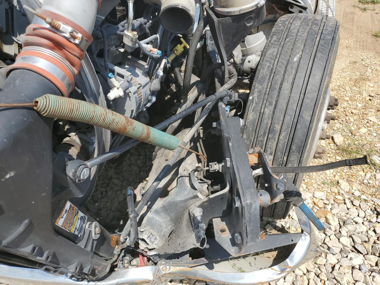 Peterbilt 384 Image 9