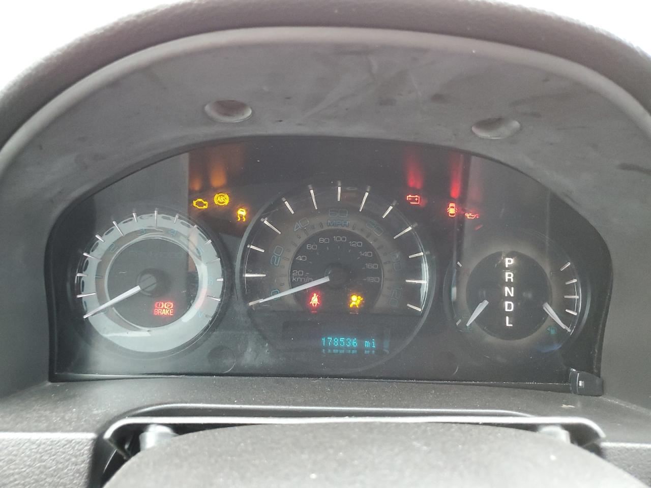 Mercury Milan Premier Image 11