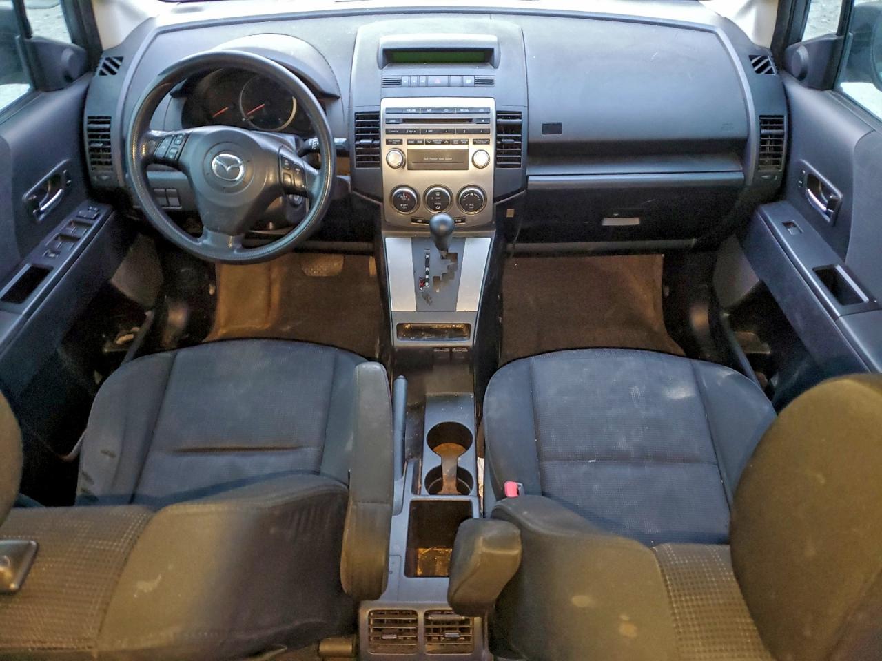 Mazda Mazda5 Image 6